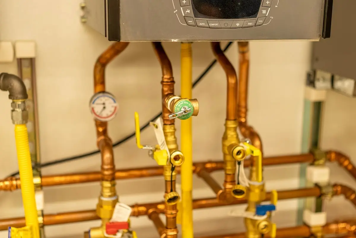 Licensed technician providing Pipe Repair for a homeowner in Fulton